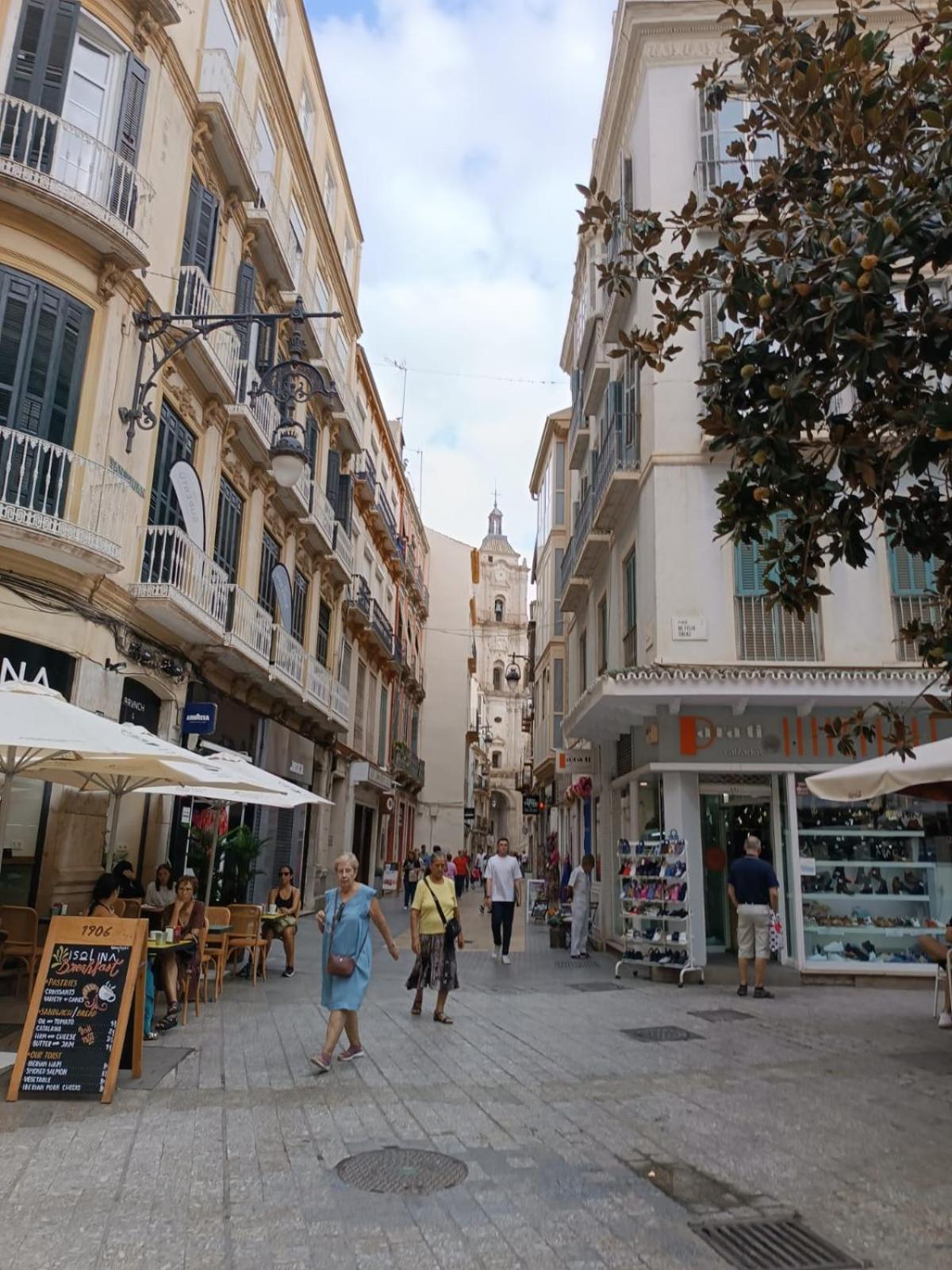 Enjoy Malaga Plaza De Las Flores Exterior photo